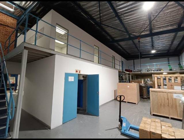 INDUSTRIAL PROPERTY TO RENT IN EASTGATE